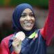 Kritik tindakan guru tarik hijab murid, pemenang Olimpik AS disaman