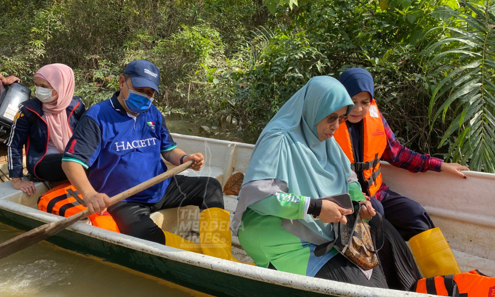 Siti Zailah, Shahidan gesa projek tebatan banjir di Kelantan, dipercepatkan