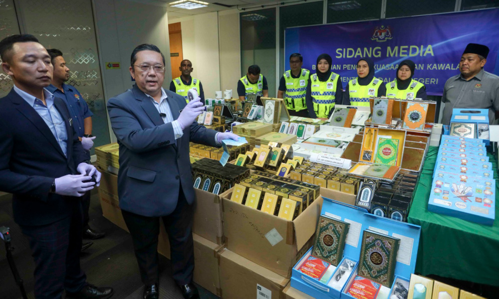 Peranti al-Quran dari China mempunyai kesilapan, kelirukan pembaca