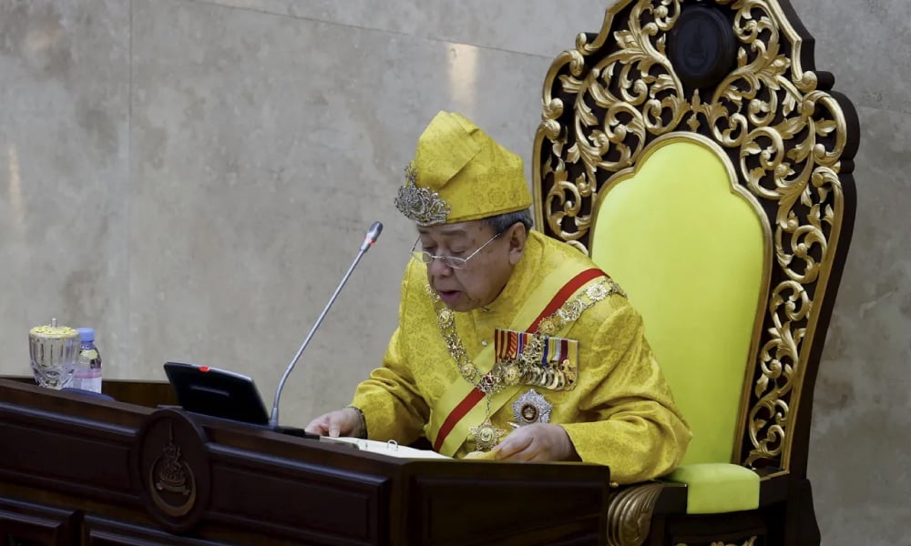 Jangan jadikan masjid, surau pentas politik menjelang PRN, titah Sultan Selangor