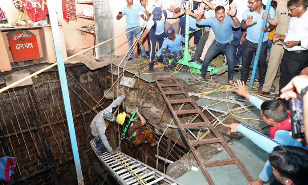 Lapan terbunuh, lantai kuil runtuh di Indore