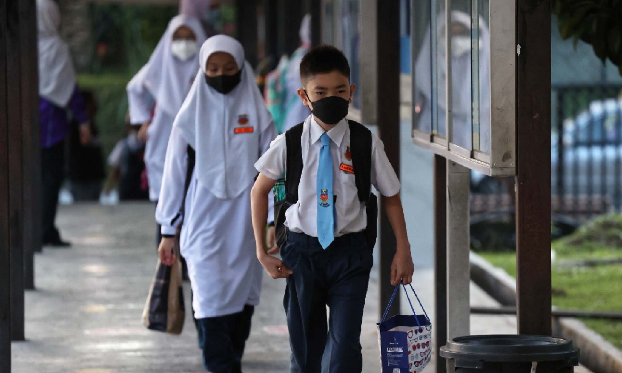 KKM syor pemakaian pelitup muka dilaksanakan semula di sekolah