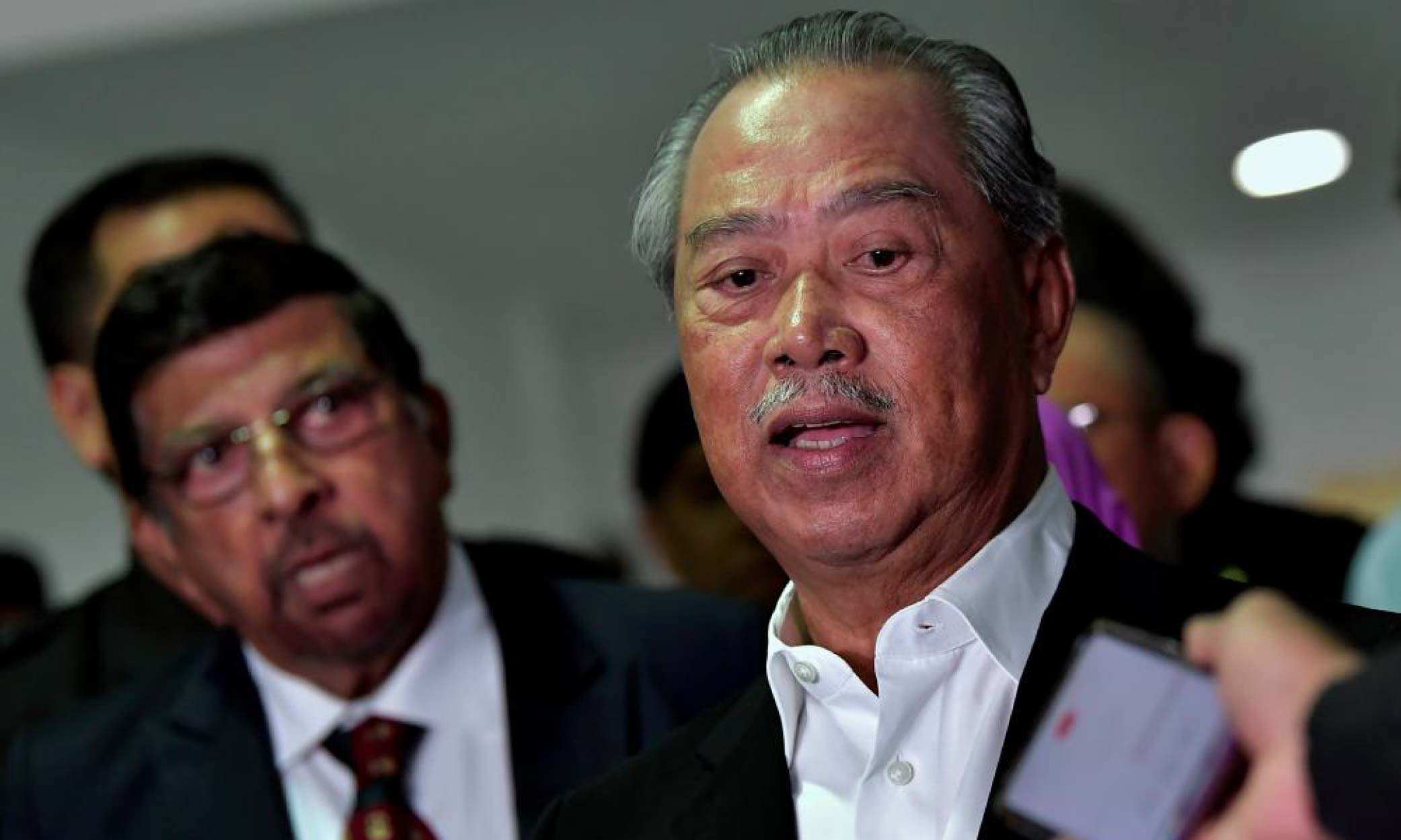 Muhyiddin mohon batal empat pertuduhan guna kedudukan untuk suapan