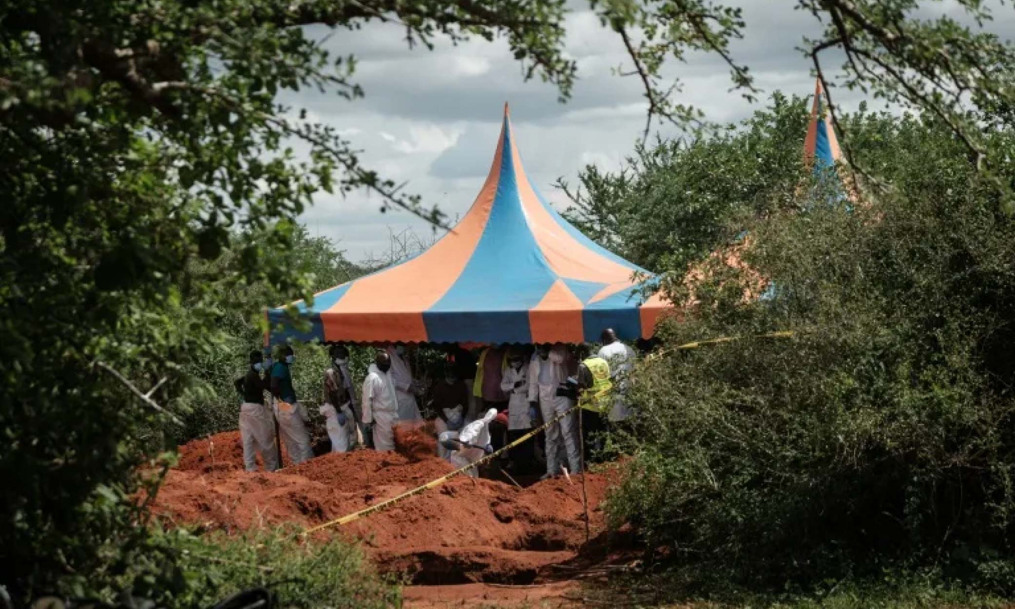 Paderi terkenal Kenya dituduh melakukan pembunuhan besar-besaran pengikutnya