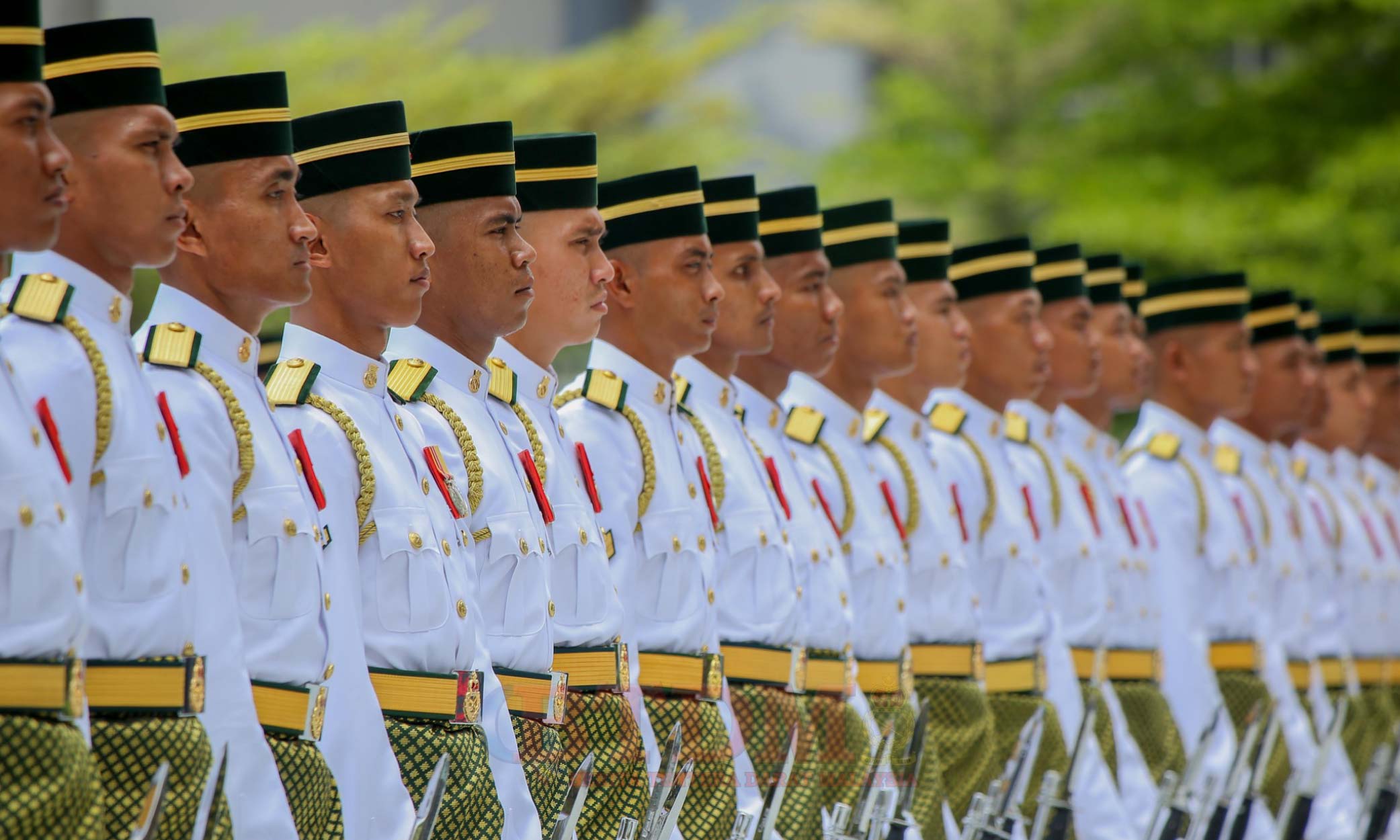 Tiada jaminan kerja selepas bersara punca bukan Bumiputera tidak minat sertai tentera