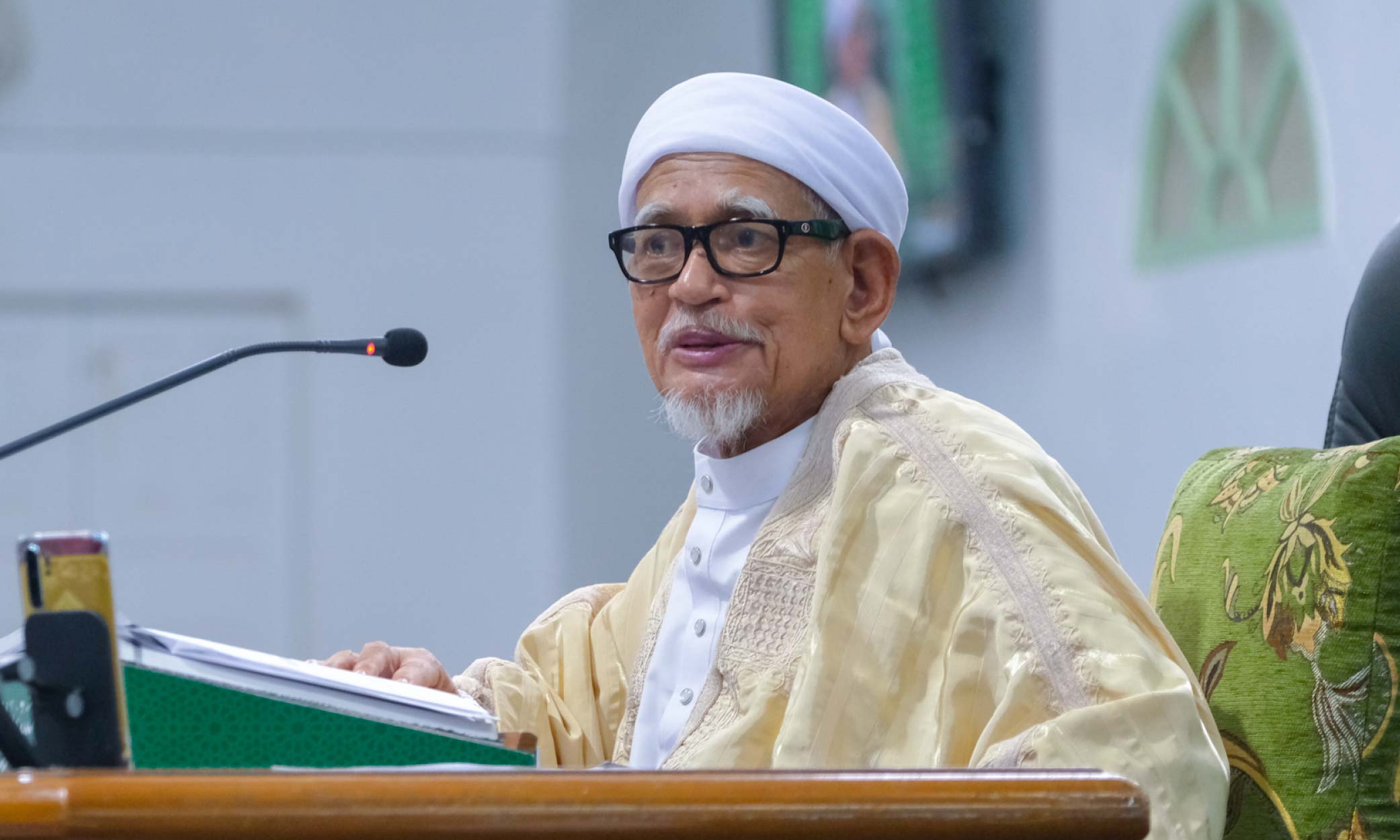 Kerajaan Pusat sekat, lengah urusan kewangan negeri bawah PAS – Hadi Awang