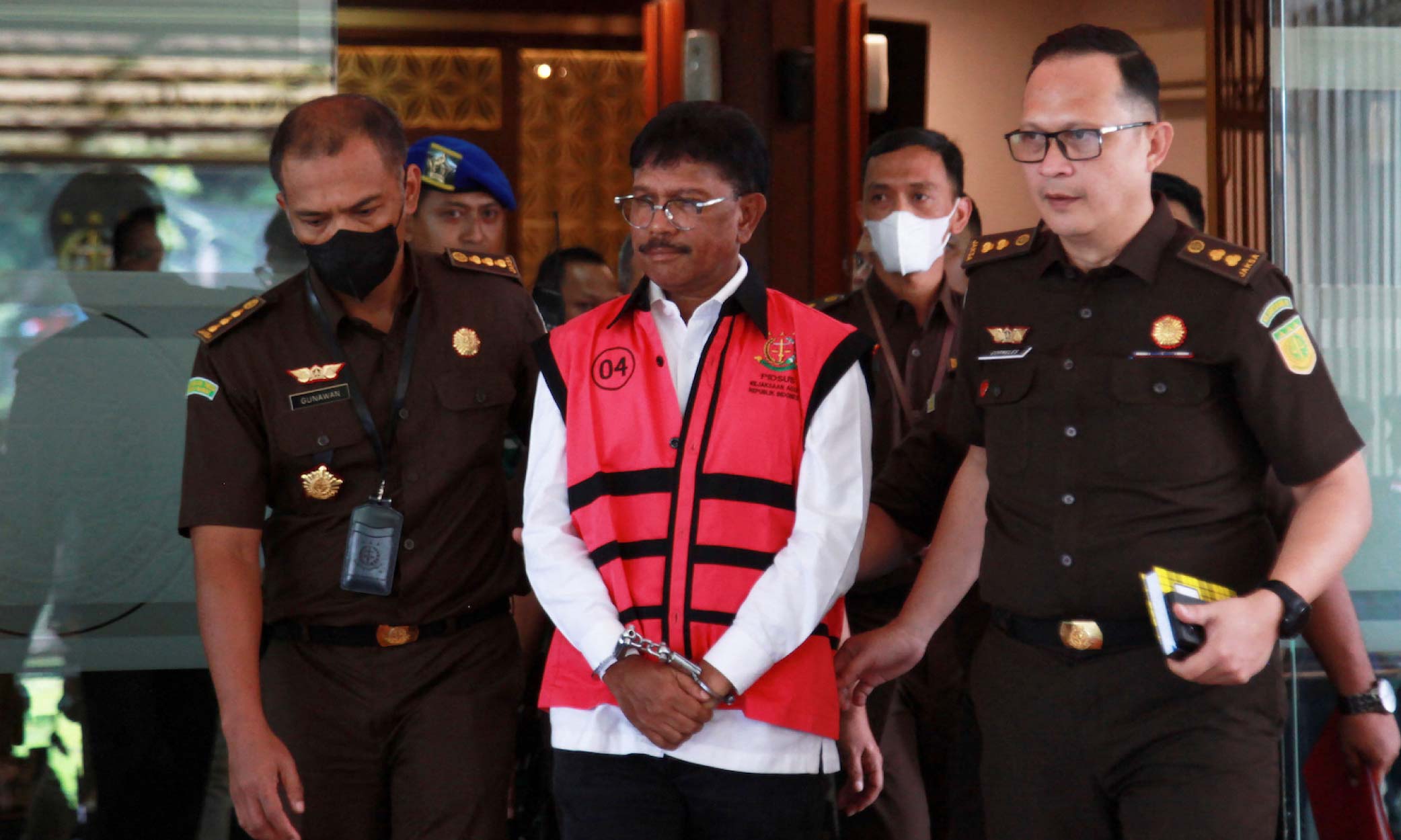 Menteri kanan Indonesia ditahan kes rasuah lebih RM2 bilion