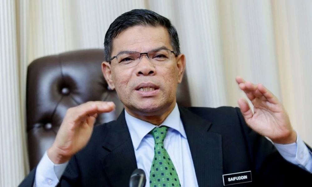 Kerajaan serah kepada PDRM, SPRM dedah identiti ahli politik lindungi judi – Saifuddin