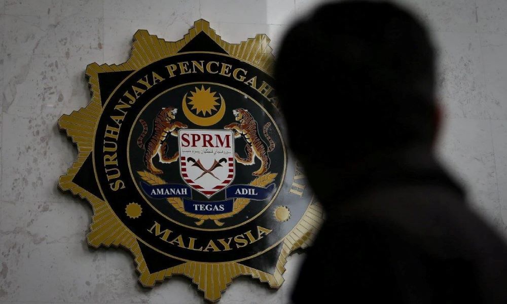 Dakwaan rasuah KLIA: SPRM ambil keterangan menteri, dua warga China