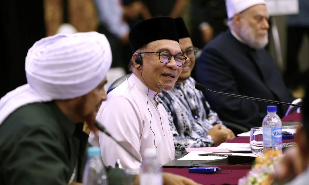 Pupuk kefahaman agama, kerajaan terbit semula hadis 40 Imam Nawawi – PM