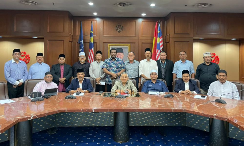 Semasa berkempen jangan sentuh 3R - Majlis Ulama UMNO