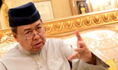 Sultan Selangor anggap kenyataan Sanusi hina institusi diraja