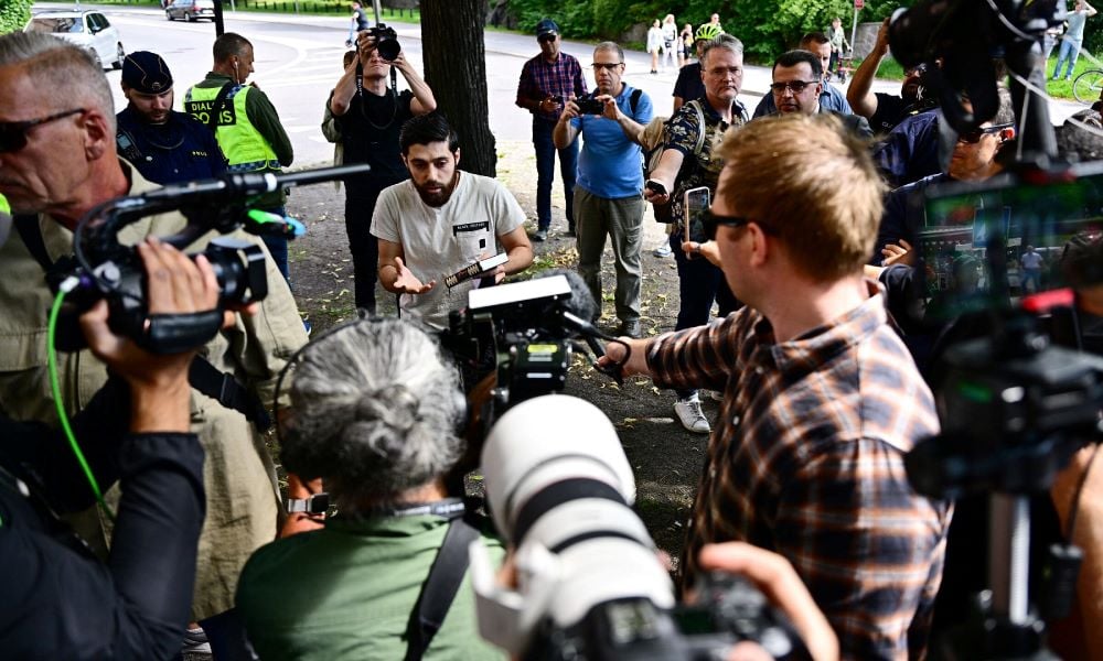 Tiada kitab agama dibakar dalam bantahan pembakaran al-Quran di Sweden