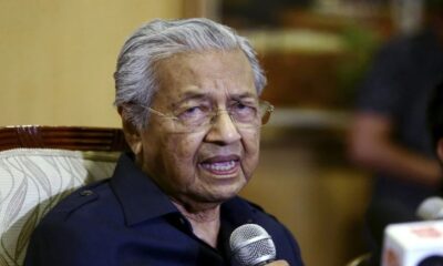 Tun M dakwa ramai kenamaan Melayu dalam ketakutan