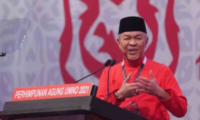 Zahid letak jawatan tidak cukup untuk selamatkan UMNO  - Pakar