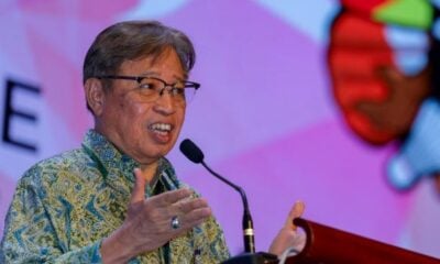 Guna isu kaum, agama raih sokongan politik tidak baik untuk negara – Premier Sarawak