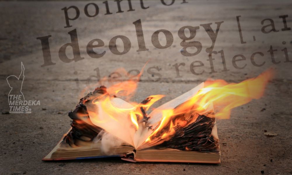 Protes ideologi jantina, Ibu bapa di Mexico bakar buku teks ‘virus komunisme’