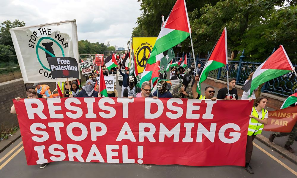 Israel iklan, jual ‘battle-tested’ senjata bunuh rakyat Palestin di pameran senjata DSEI