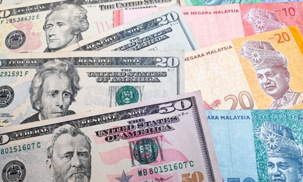 Nilai ringgit semakin melemah berbanding dolar AS